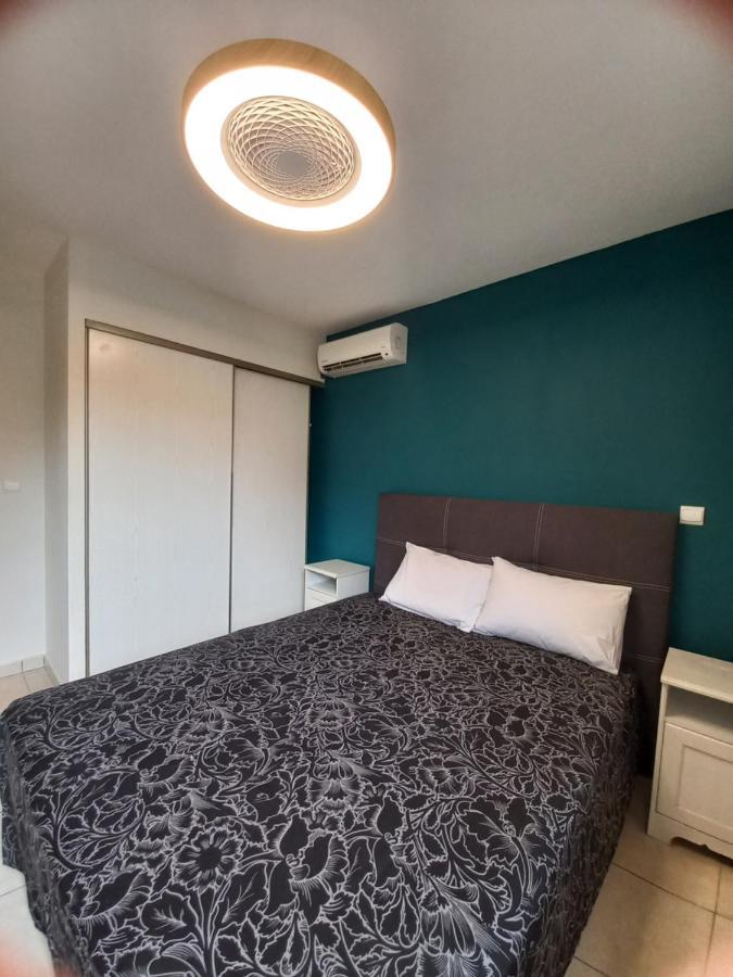 Bel Appartement Avec Terrasse Proche Des Plages Сен-Жиль-ле-Бэн Экстерьер фото